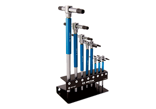  -  8 23208MR KING TONY